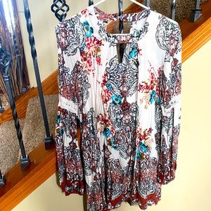 Size large tunic printed